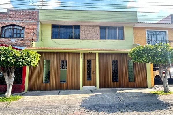 Foto de inmueble en Fernando Becerra, Col. Residencial La Soledad C.P. 45525, San Pedro Tlaquepaque