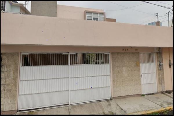 Foto de inmueble en Fernando Quiroz, Col. Morelos 1a Sección C.P. 50120, Toluca