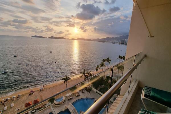 Foto de inmueble en FERNANDO SILICEO, Col. Costa Azul C.P. 39850, Acapulco de Juárez