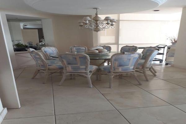 Foto de inmueble en Fernando SiliciosCosta Azul, Col. Icacos C.P. 39860, Acapulco de Juárez