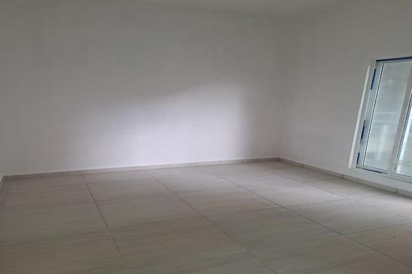 Foto de inmueble en Ferrocarril de Cintura, Col. Morelos C.P. 06200, Cuauhtémoc