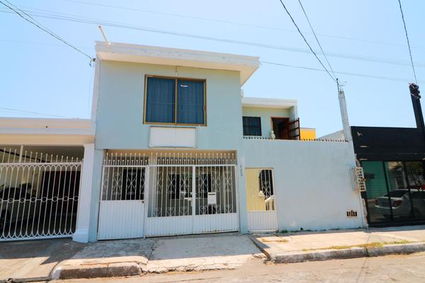 Foto de inmueble en  , Col. Ferrocarrilera C.P. 82013, Mazatlán