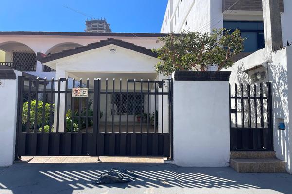 Foto de inmueble en  , Col. Ferrocarrilera C.P. 82013, Mazatlán