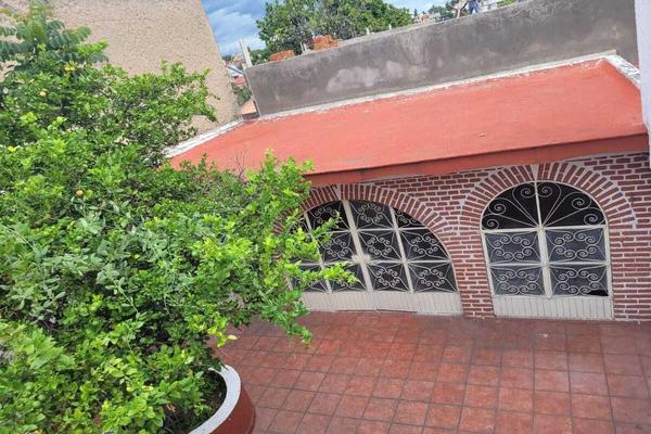 Foto de inmueble en fidel velazquez, Col. Jardines del Country C.P. 44210, Guadalajara