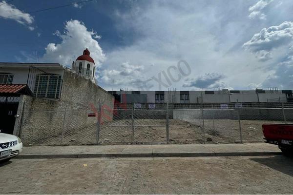Foto de inmueble en Flor de Azalea #4, Col. El Fortín C.P. 45066, Zapopan