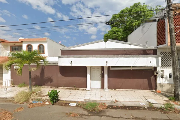 Foto de inmueble en  , Col. Floresta C.P. 91940, Veracruz