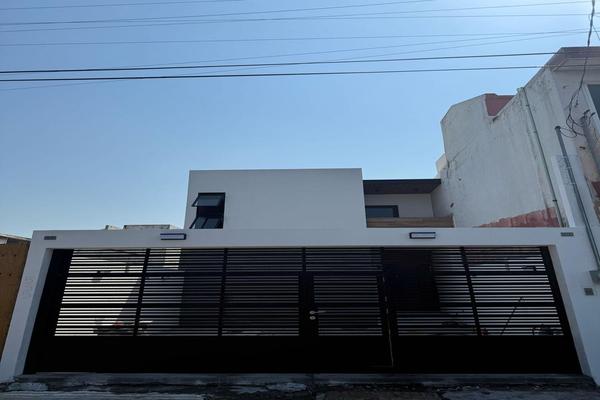 Foto de inmueble en  , Col. Formando Hogar C.P. 91897, Veracruz