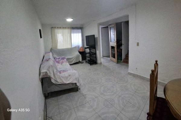 Foto de inmueble en FRACC. RINCONADA ARAGON  ECATEPEC EDO. MEX. CERCA PLAZA ARAGON Y PLAZA CENTER, Col. Jardines de Aragón C.P. 55140, Ecatepec de Morelos