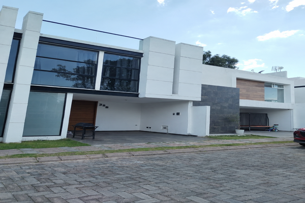 Foto de inmueble en Fraccionamiento Arboreto, Col. Llanos de Jesús Tlatempa C.P. 72770, San Pedro Cholula