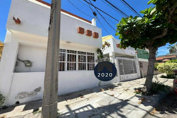 Foto de inmueble en FRACC. LOMAS DE MAZATLÁN, Col. Lomas de Mazatlán C.P. 82110, Mazatlán