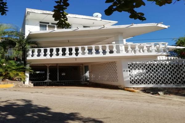 Foto de inmueble en Fraccionamiento Marbella Y Puerto Acapulco  #Lote 8 B, Col. Marbella C.P. 39450, Acapulco de Juárez