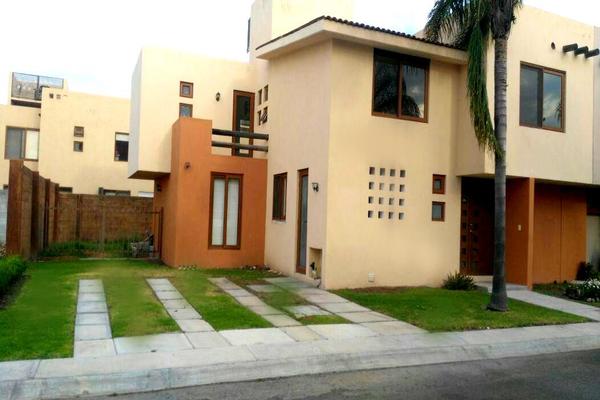 Foto de inmueble en Fraccionamiento Puerta Real, Corregidora, Querétaro, Col. Puerta Real C.P. 76910, Corregidora