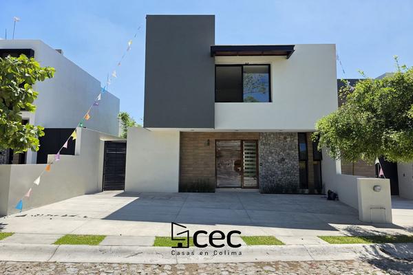 Foto de inmueble en Fracc. San Nicolás, Col. La Capacha C.P. 28613, Colima