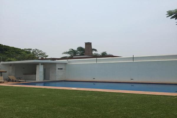 Foto de inmueble en Fraccionamiento Sumiya, Col. Las Granjas C.P. 62460, Cuernavaca