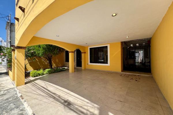 Foto de inmueble en , Col. Francisco de Montejo C.P. 97203, Mérida