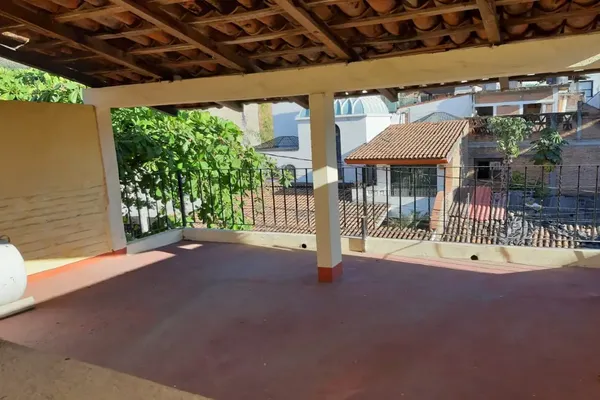 Foto de inmueble en Francisco I. Madero #521, Col. Emiliano Zapata C.P. 48380, Puerto Vallarta