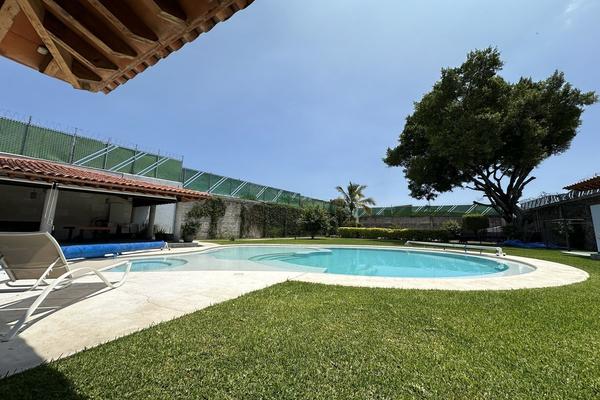 Foto de inmueble en Francisco I Madero, Col. Chiconcuac C.P. 62795, Xochitepec