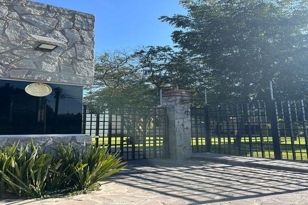 Foto de inmueble en Francisco I. Madero, Col. Santa Anita C.P. 45645, Tlajomulco de Zúñiga