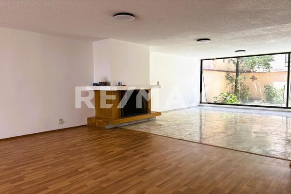 Foto de inmueble en Francisco L. Urquizo, Col. Lomas del Huizachal C.P. 53840, Naucalpan de Juárez