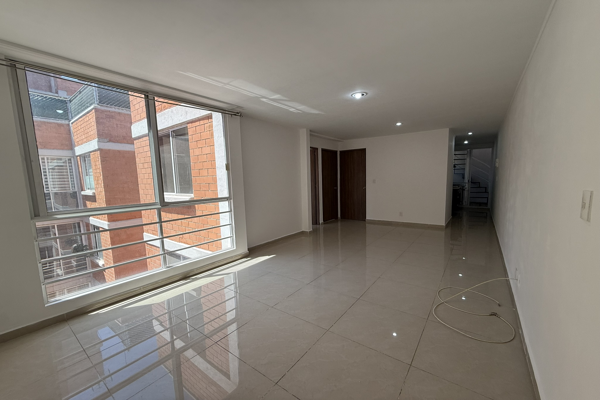 Foto de inmueble en Francisco Landino 50 Depto 409 Lt 3, Miguel Hidalgo, Tláhuac, CDMX, C.P. 13200, Col. Miguel Hidalgo C.P. 13200, Tláhuac