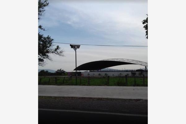 Foto de inmueble en  , Col. Francisco Ramírez Villarreal C.P. 28450, Comala