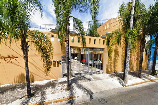 Foto de inmueble en Francisco Sarabia, Col. Blanco y Cuellar 1ra. C.P. 44730, Guadalajara
