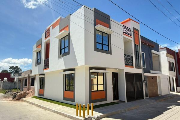 Foto de inmueble en  , Col. Francisco Villa C.P. 43740, Cuautepec de Hinojosa