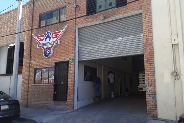Foto de inmueble en Fresnos #111, Arboledas, Saltillo, Col. La Rioja C.P. 25200, Saltillo