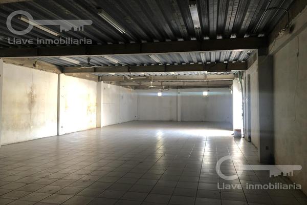 Foto de inmueble en  , Col. Frutos de La Revolución C.P. 96470, Coatzacoalcos