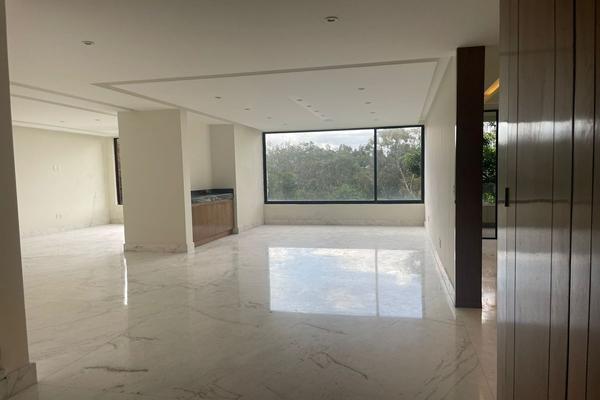 Foto de inmueble en FUENTE DE AGUILAS, Col. Lomas de Tecamachalco C.P. 53950, Naucalpan de Juárez