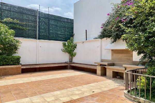 Foto de inmueble en Fuente de Baco, Col. Lomas de Tecamachalco C.P. 53950, Naucalpan de Juárez