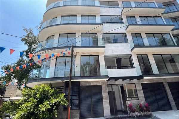 Foto de inmueble en Fuente de Deseo, Col. Lomas de Tecamachalco C.P. 53950, Naucalpan de Juárez