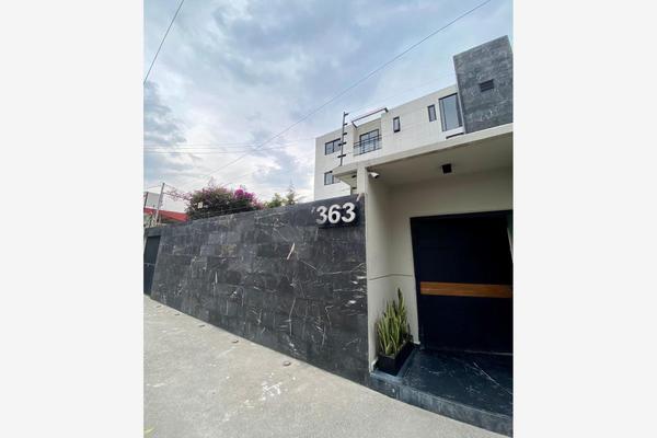 Foto de inmueble en fuente de Diana #363, Col. Lomas de Tecamachalco C.P. 53950, Naucalpan de Juárez