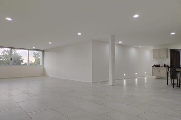 Foto de inmueble en Fuente de leones, Col. Lomas de Tecamachalco C.P. 53950, Naucalpan de Juárez