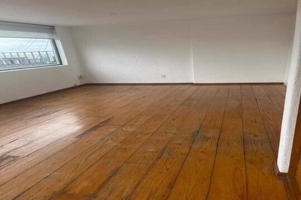 Foto de inmueble en Fuente De Templanza, Col. Lomas de Tecamachalco C.P. 53950, Naucalpan de Juárez
