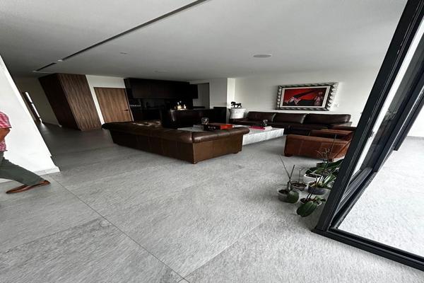Foto de inmueble en Fuente de Templanza, Col. Lomas de Tecamachalco C.P. 53950, Naucalpan de Juárez