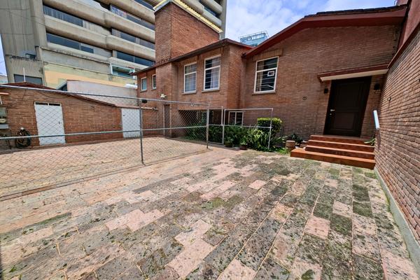 Foto de inmueble en Fuente de Trevi, Col. Lomas de Tecamachalco C.P. 53950, Naucalpan de Juárez