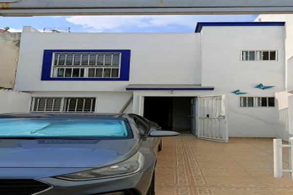Foto de inmueble en Fuente del Carbono #265, Col. Las Villas C.P. 45655, Tlajomulco de Zúñiga