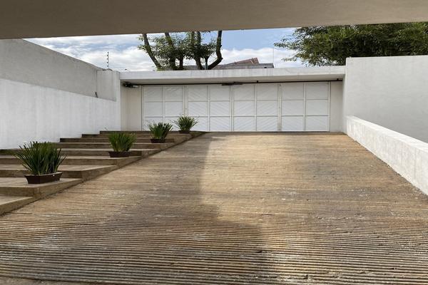 Foto de inmueble en Fuentes de la Esperanza, Col. Fuentes del Pedregal C.P. 14140, Tlalpan