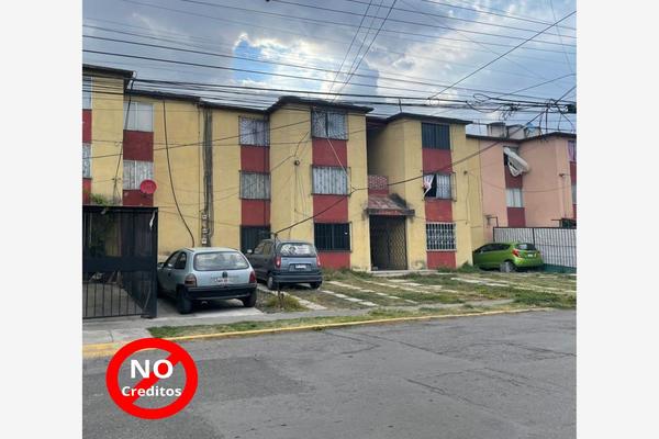 Foto de inmueble en Fuentes de Servantes #52, Col. Fuentes del Valle C.P. 54910, Tultitlán