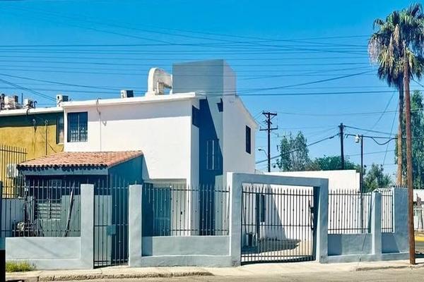 Foto de inmueble en Fuentes, Col. Las Fuentes C.P. 21230, Mexicali