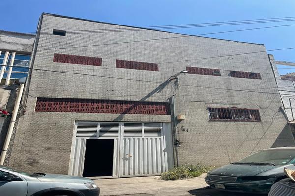 Foto de inmueble en fundidores, Col. Trabajadores de Hierro C.P. 02650, Azcapotzalco