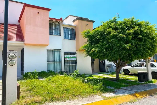 Foto de inmueble en G #C, Col. Paseos de Xochitepec C.P. 62796, Xochitepec