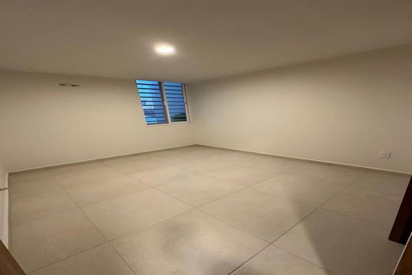 Foto de inmueble en Gabriel Sepúlveda 1393, Col. Paseos del Sol C.P. 45079, Zapopan