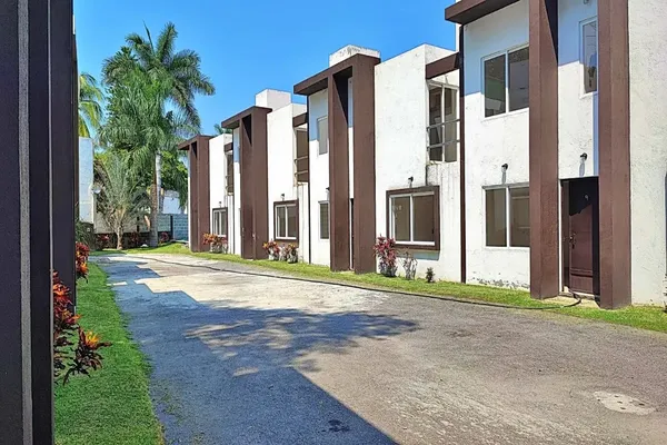 Foto de inmueble en -------------------- #------, Col. Gabriel Tepepa C.P. 62742, Cuautla