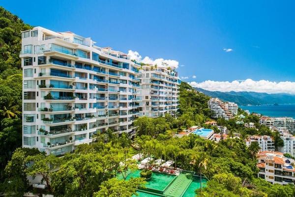 Foto de inmueble en Gardenias, Col. Amapas C.P. 48399, Puerto Vallarta