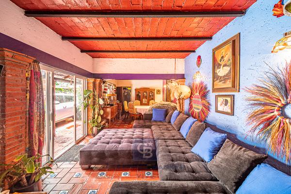 Foto de inmueble en General Anaya Callejon, Col. San Diego Churubusco C.P. 04120, Coyoacán
