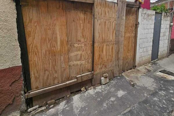 Foto de inmueble en GENERAL ARISTA, Col. San Joaquín C.P. 11260, Miguel Hidalgo