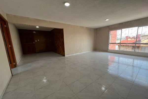 Foto de inmueble en General Chilardi, Col. Daniel Garza C.P. 11830, Miguel Hidalgo