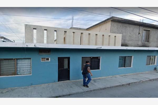 Foto de inmueble en GRAL. TERAN, Col. Jose Luis Lozano C.P. 67484, Cadereyta Jiménez